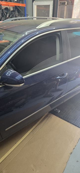 Usa fata spate stanga dreapta vw passat b6 bleumarin