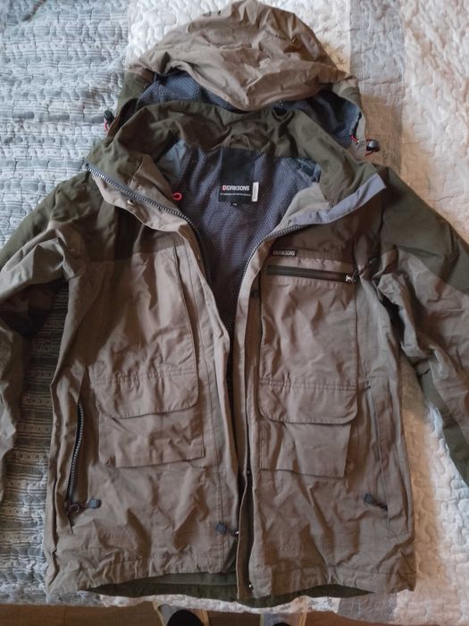 Мъжко много удобно яке