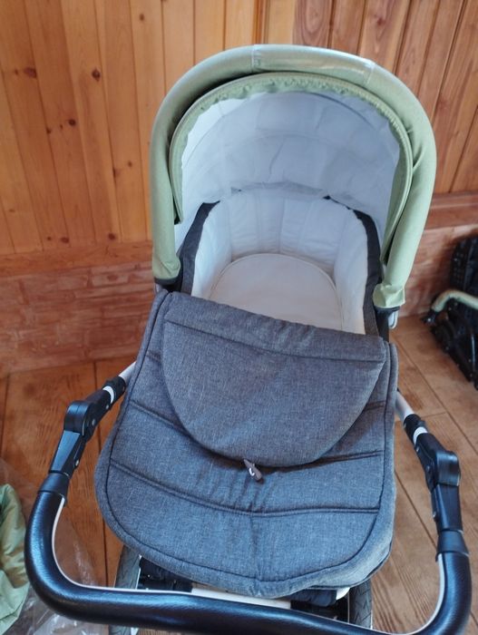 Бебешка количка 3 в 1