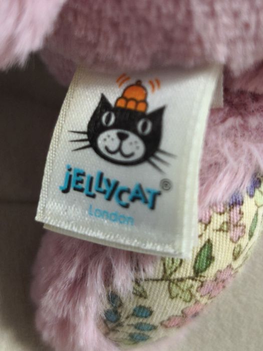 Jellycat, Blossom the Tulip bunny