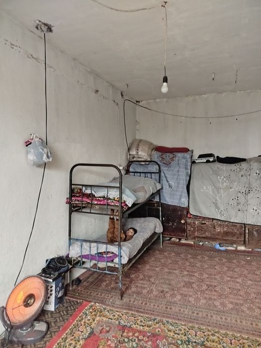 3 xonali uy sotiladi