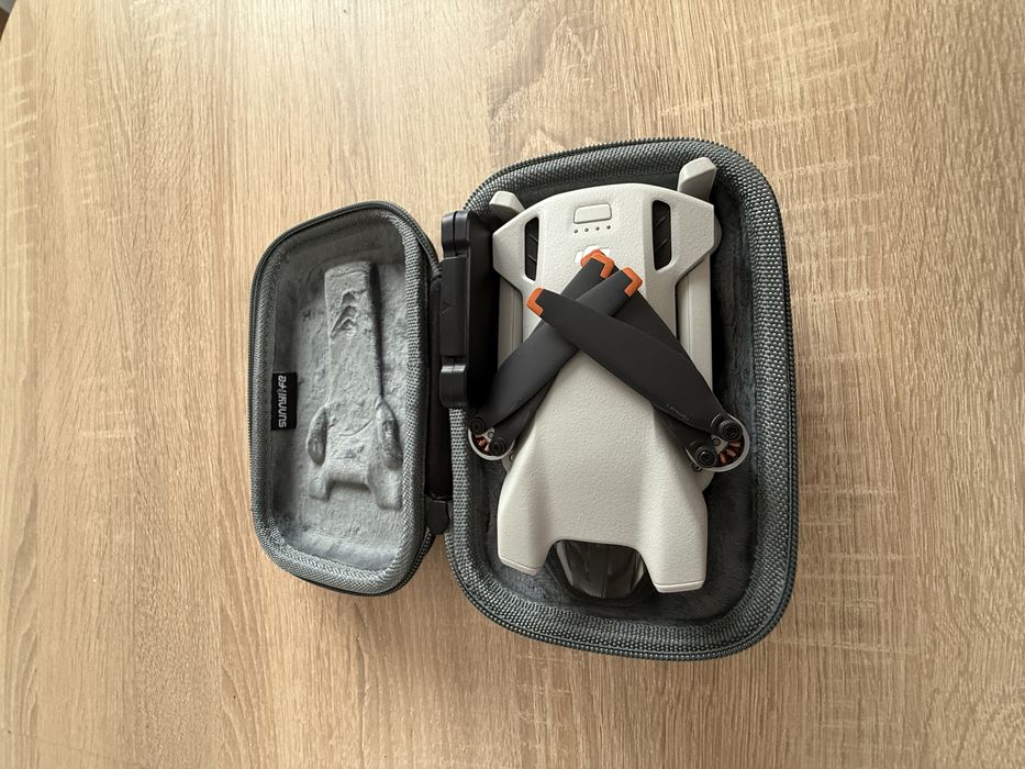 Dji Mini 3 Camera Drone Bundle