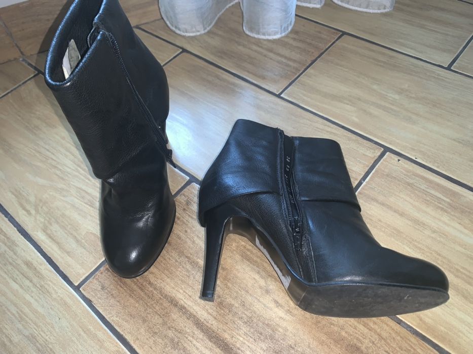 Ghete/botine  stiletto, piele, marime 36, nu zara, musette, il passo