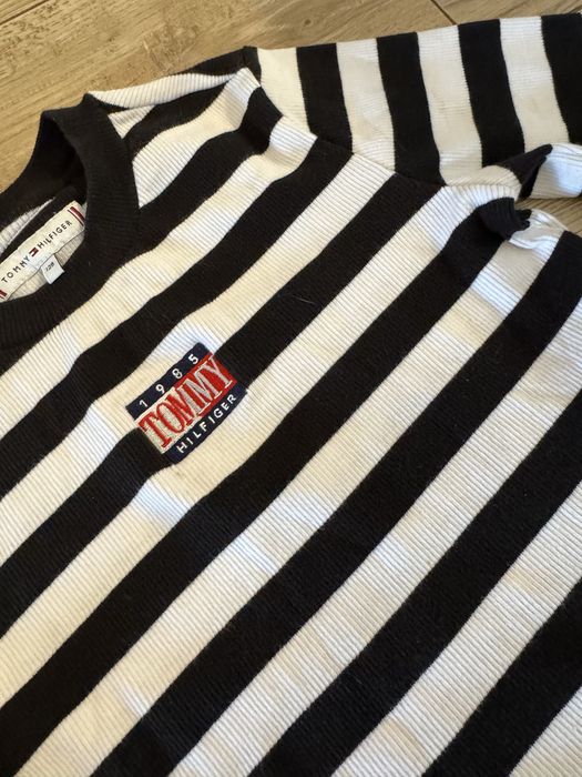 Сет комплект tommy hilfiger 8гОригинал Дрехи панталони и блуза 128 см