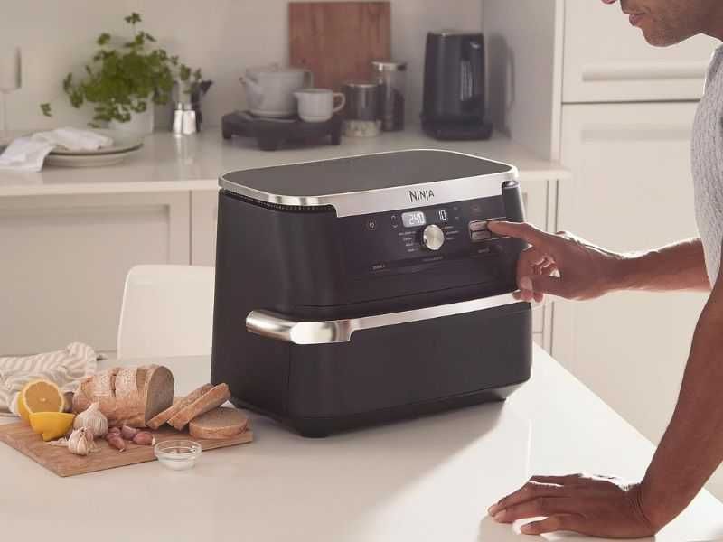 Двузонов Еър фрайър Ninja Foodi FlexDrawer AF500EU, 10.4L, Черен