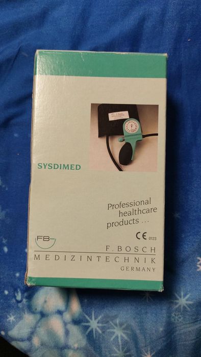 Vand tensiometru si stetoscop