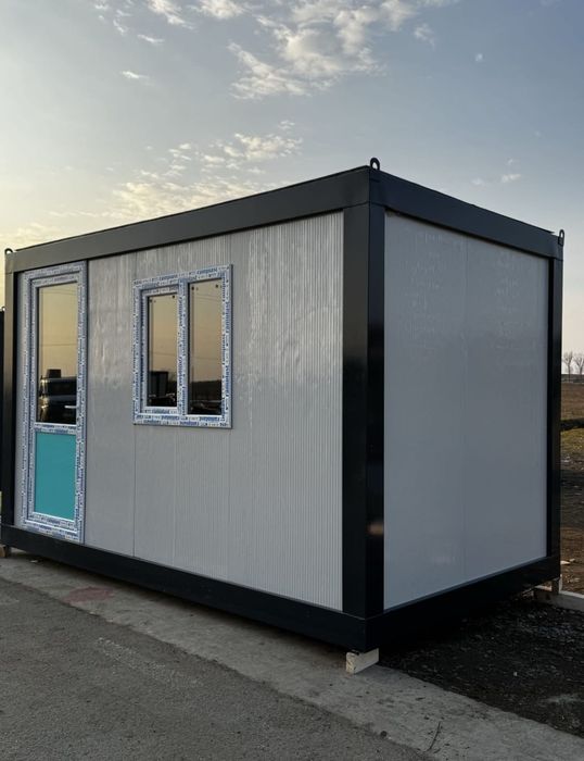 Vand containere modulare la super preț-calitate