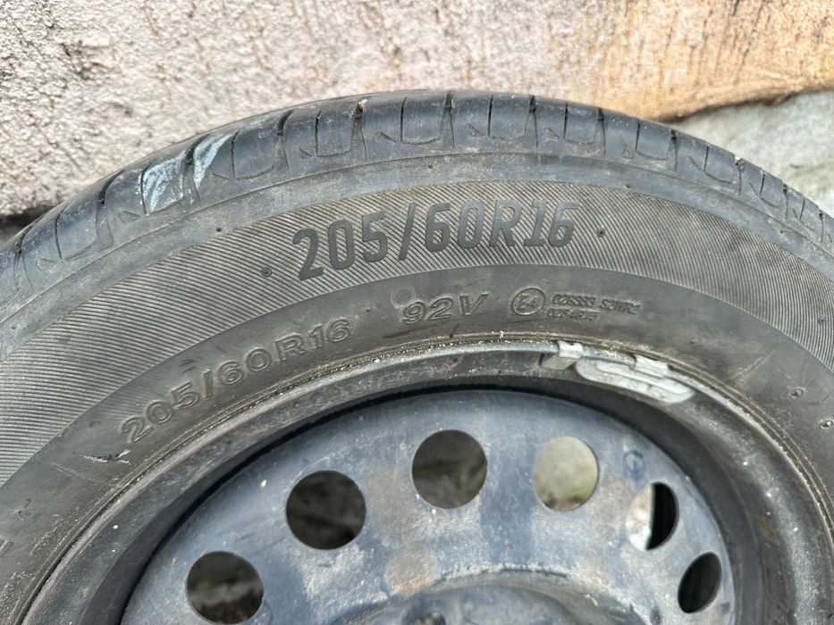 4бр. джанти 16" 5х114.3 с гуми 205/60/16 - Toyota, Fiat Sedici, Suzuki