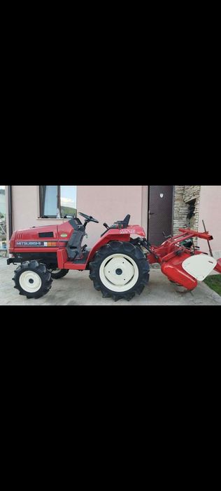 Японски трактор Mitsubishi MT16