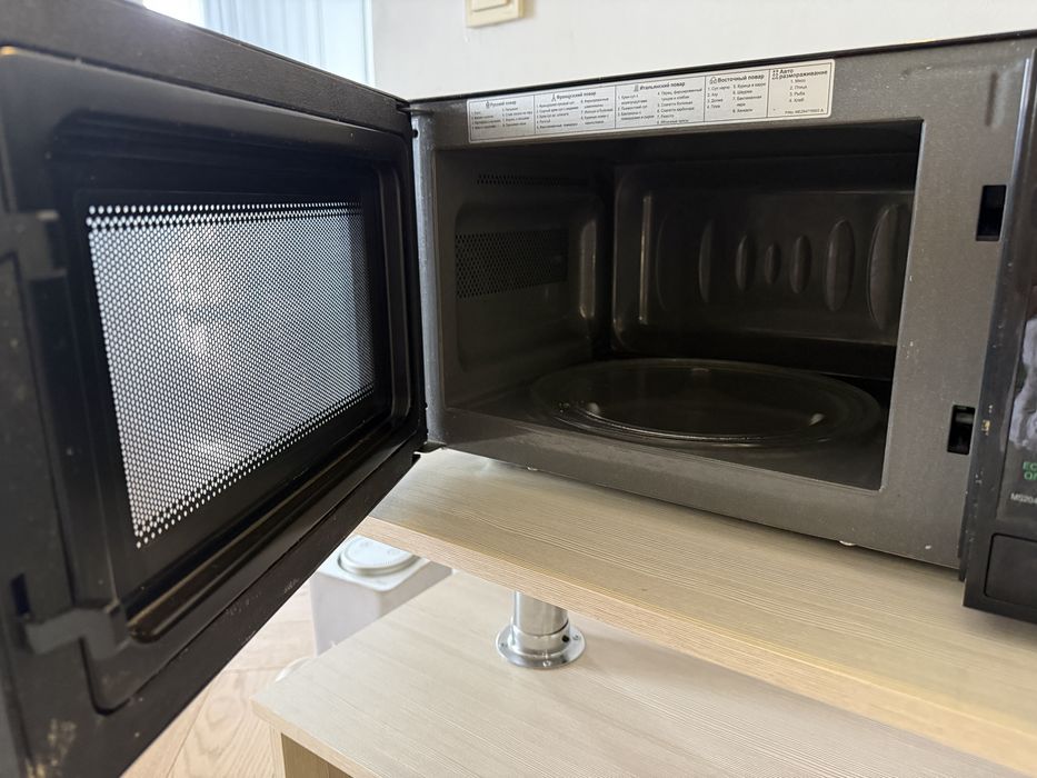 Микроволновая печь