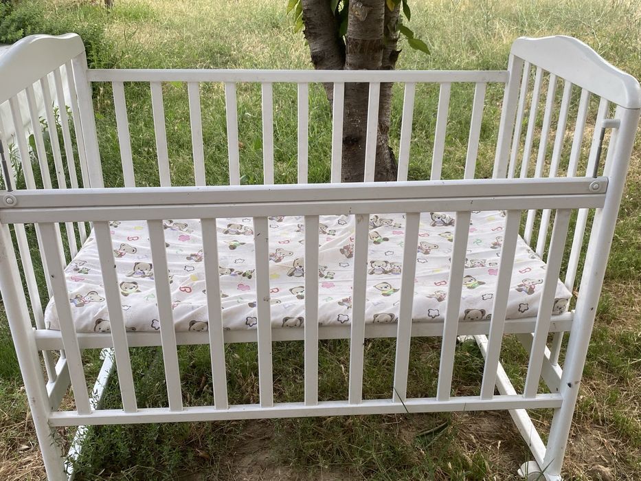 Детская кроватька