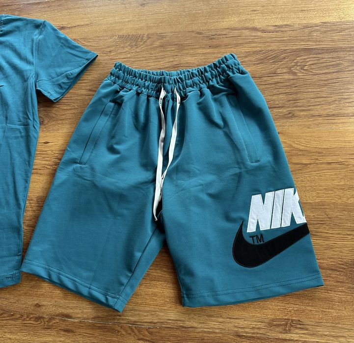 Мъжки,памучен,къс комплект Nike с бродирано лого,тюркоазен цвят