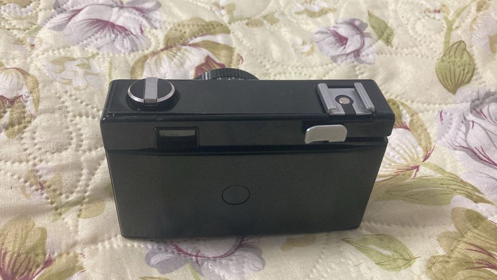 Плёночный фотоаппарат «Силуэт•Электро»