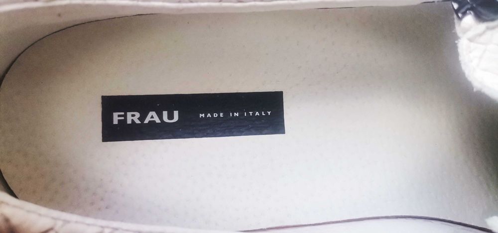 Sneakers FRAU 44 Slip on