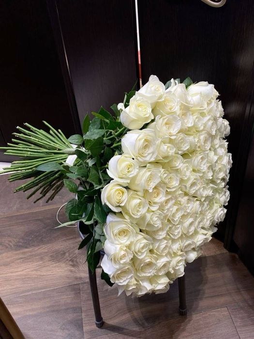 Букет 101 свежих роз