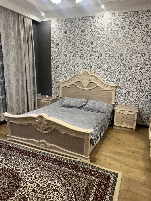 Спальный гарнитур