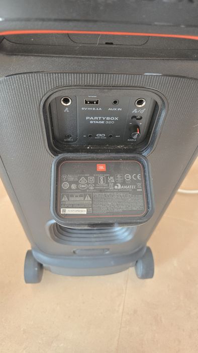 Тонколона JBL 320