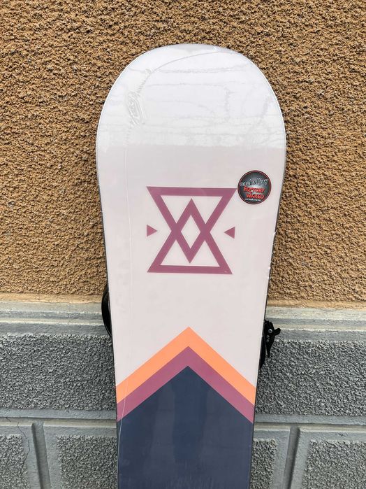 placa noua snowboard easy womad L148
