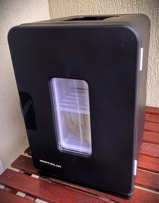 Mini frigider Northclan 15L, 220V AC & 12V DC