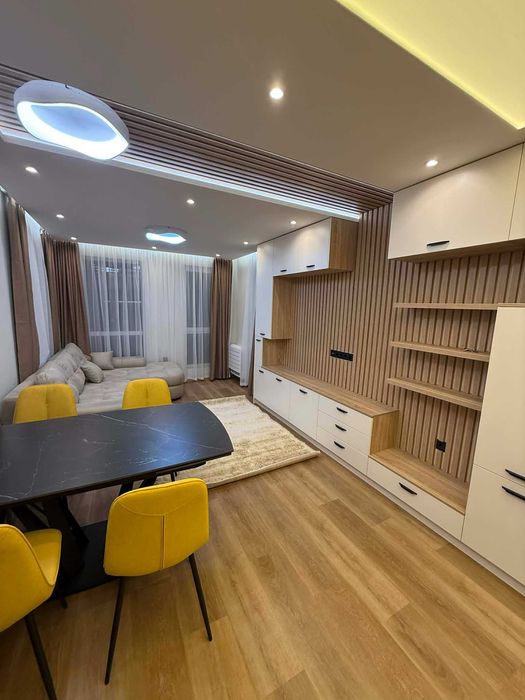 Продава се Тристаен апартамент в Варна, м-т Пчелина - 84 кв.м за 1573 €/кв.м - Снимка #1
