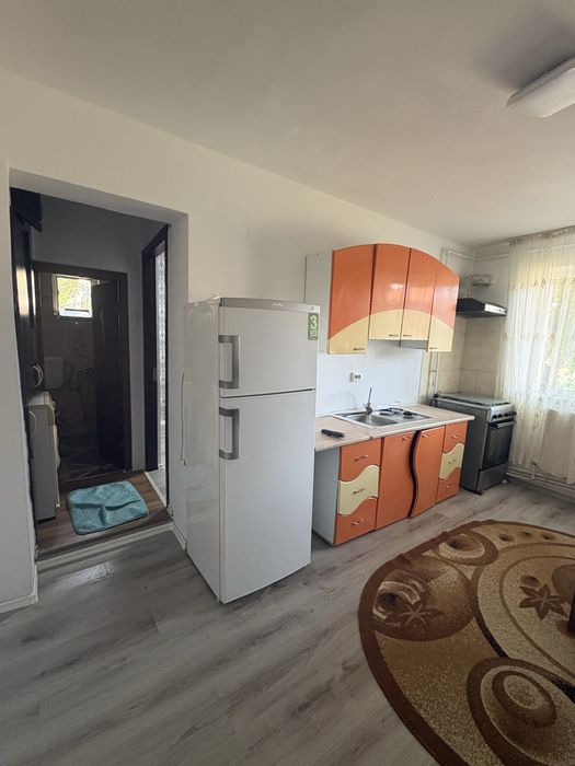 Apartament de închiriat în zona Piața Halelor,