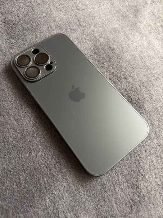 Vand husa iPhone 15 Pro Max Natural Titanium / Black Titanium