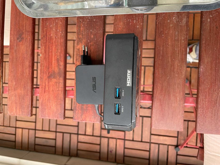Mini PC Asus Chromebox CN62 – Celeron / 4GB RAM / SSD 250GB –Peste Raspberry Pi, Consum ~6W