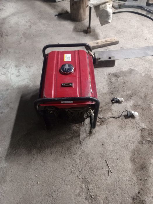 Бензиновый генератор QJIANG QJ3600 2.5 кВт