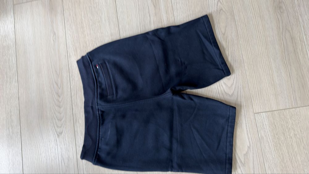 Нови детски панталони Tommy Hilfiger 12-14г