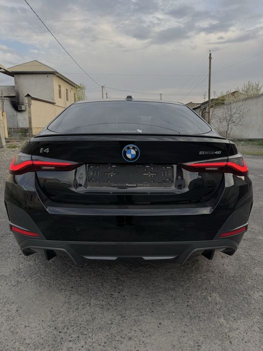 BMW i4 40L M-Sport