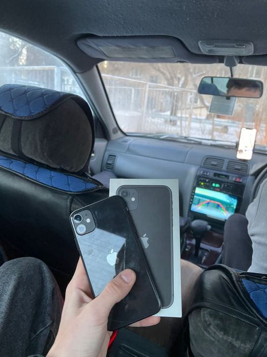 Продам Айфон 11 не выскрывался