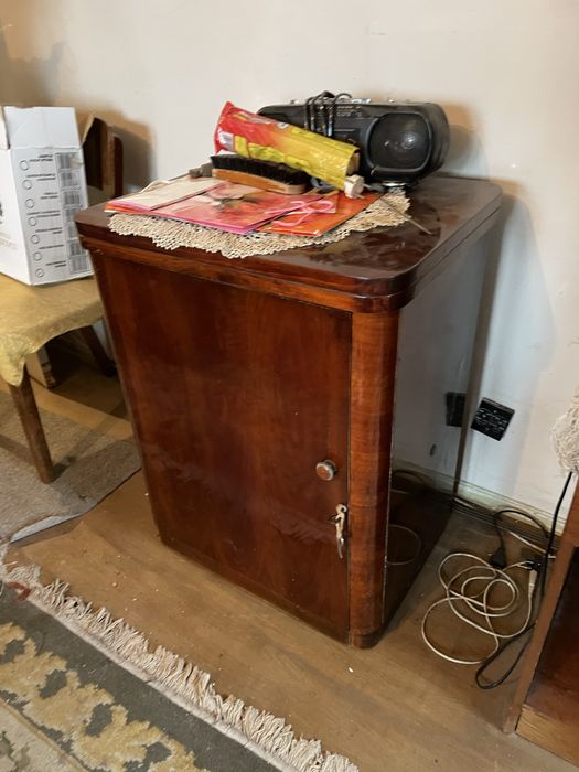 Masina de cusut in stare buna