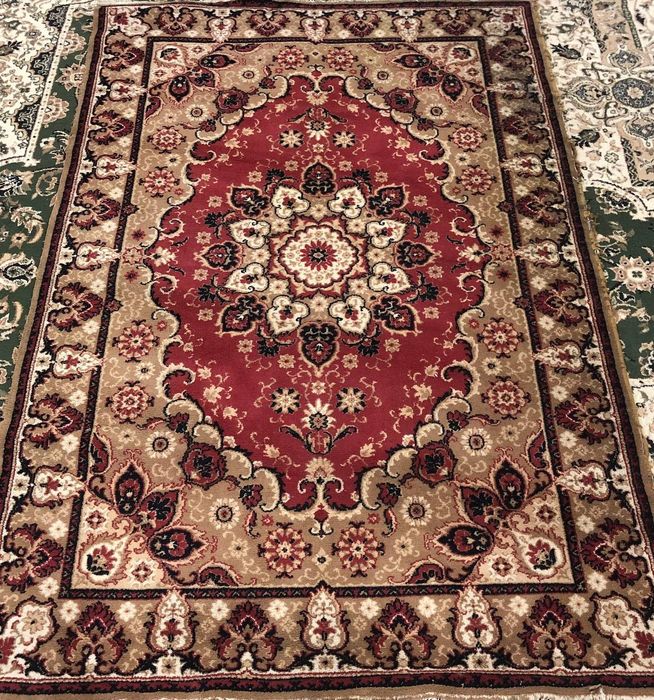 Красивый ковер для дома