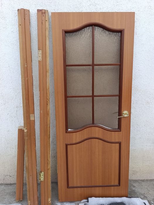 Продам дверь 80 ширина