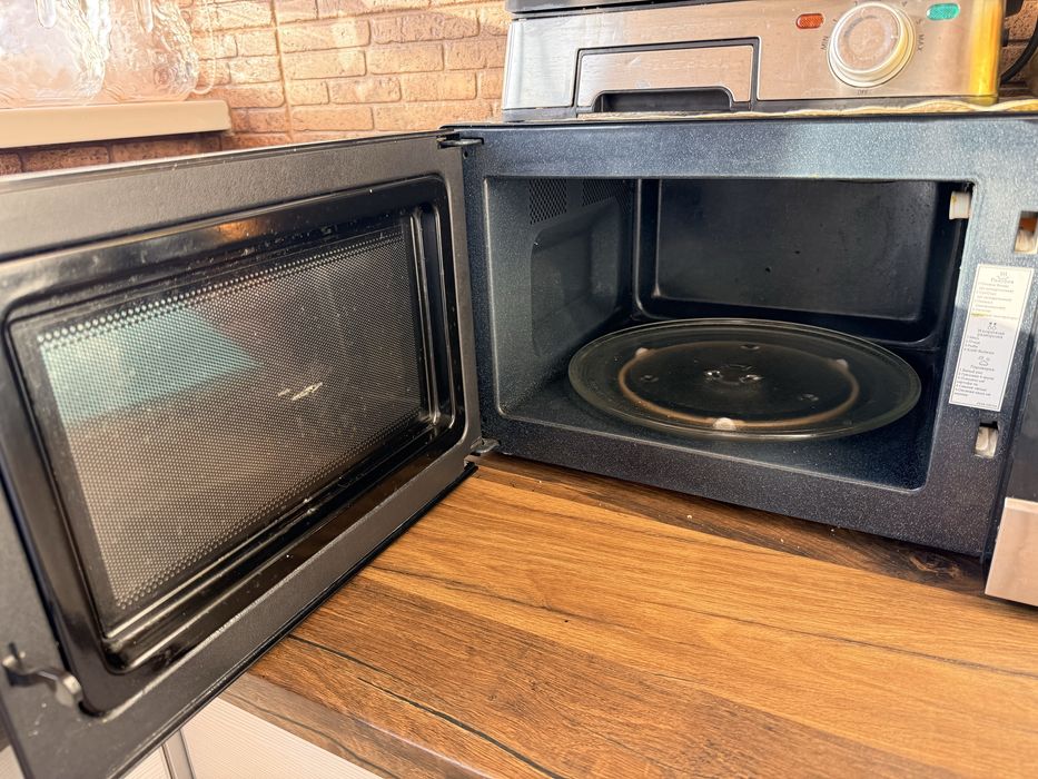 Микроволновая печь