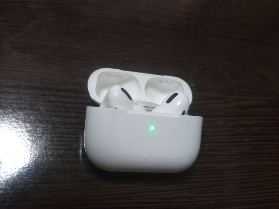 AirPods Pro sotiladi