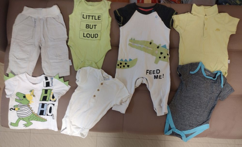 Лот бебешки дрешки
