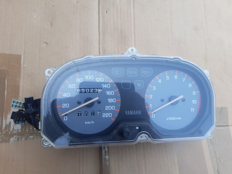 Километражни табла за мотоциклети и скутери Ямаха(Yamaha)втора употреб