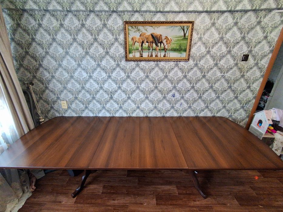 Продам стол со стульями