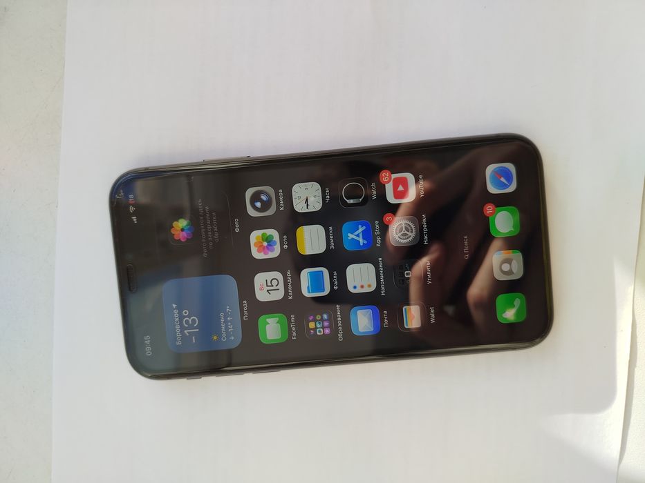 Продам Айфон 11/iphone 11 (торг)