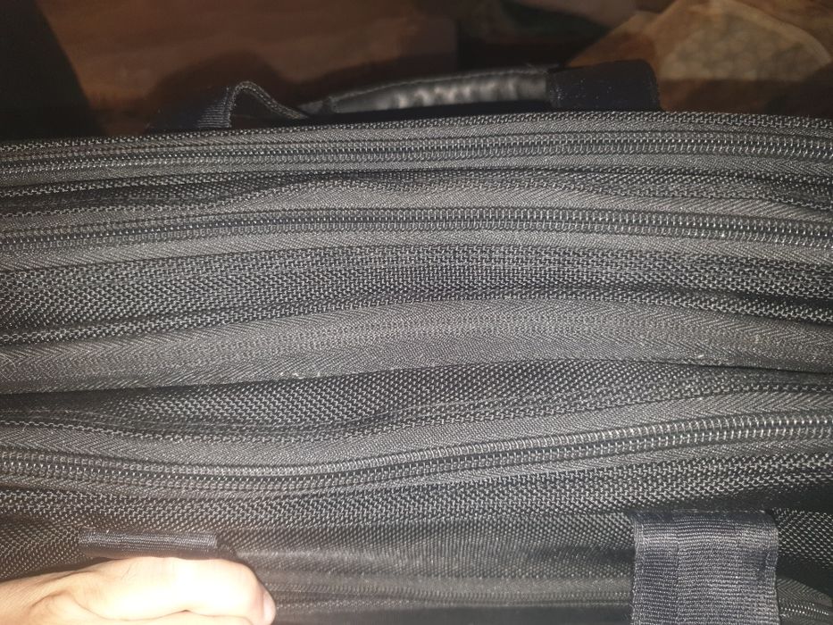 Сумка для ноутбука Dicota