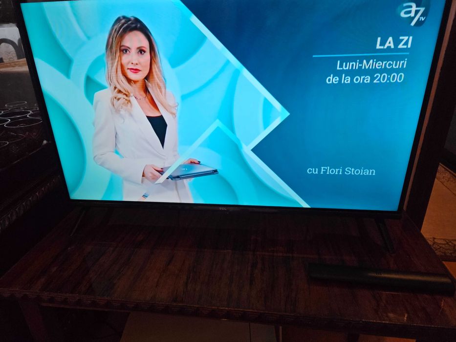 Televizor TCL 32” Smart TV (Android TV, Full HD) – stare foarte buna