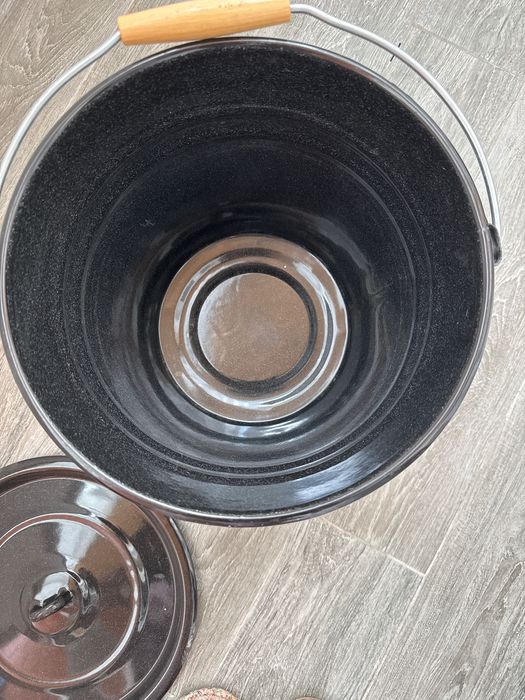 Ведро эмвлированное/ челак сирли