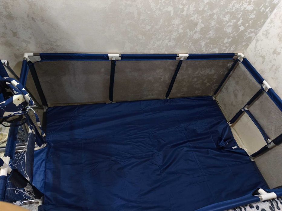 Продам игровой манеж