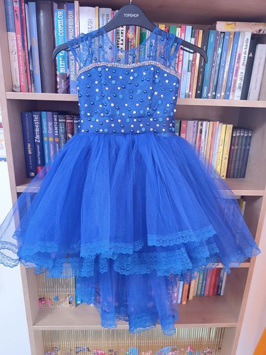 Rochiță superbă / eleganta 3-4 ani