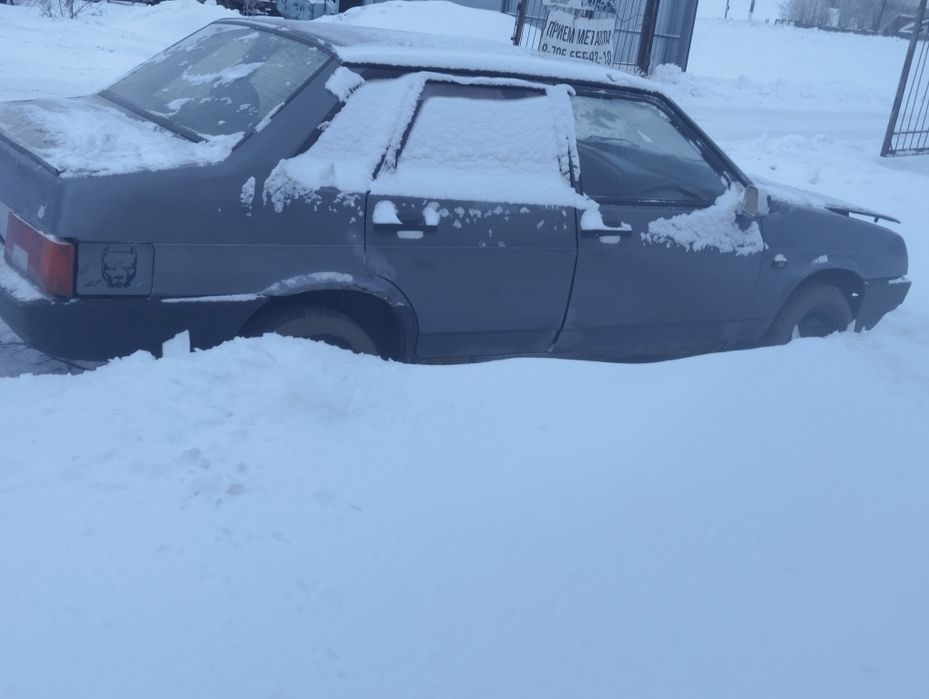 Продам ваз 21099