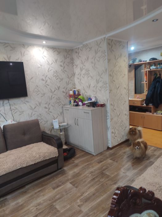 Продам трешку на 5микрорайоне