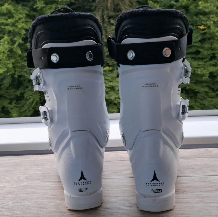 Clapari dama Atomic Hawx Magna 75 • 26–26.5 • aproape noi • GripWalk