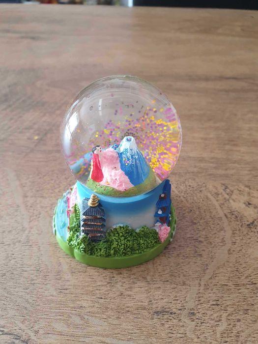 Glob de zapada din Japonia | Decoratie frumoasa | Japan