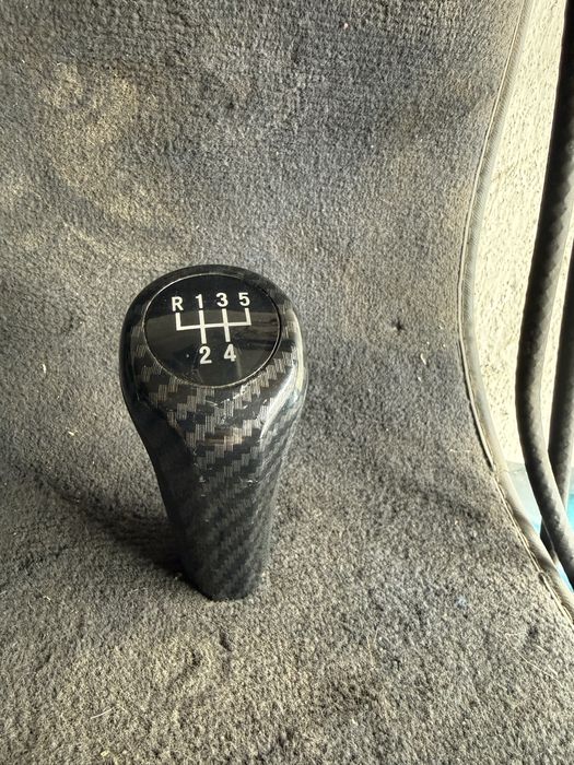 Ручка кулисы на  БМВ Е34 механика